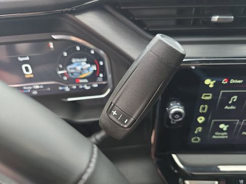 Used 2025 GMC Sierra 2500 AT4 w/ AT4 Premium Plus Package AWD/4WD image 20