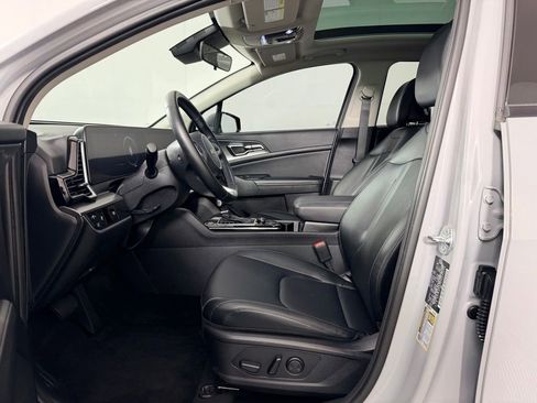 Used 2025 Kia Sportage SX FWD image 23