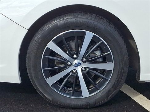 Used 2023 Subaru Impreza Premium image 8