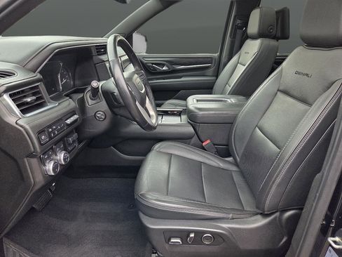 Used 2021 GMC Yukon Denali w/ Denali Ultimate Package AWD/4WD image 10