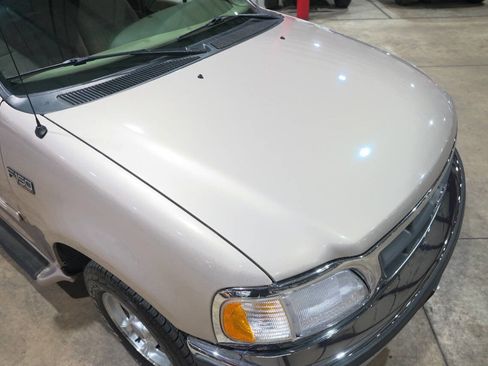 Used 1997 Ford F150 XLT RWD image 18