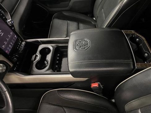 Certified 2019 RAM 1500 Laramie image 20