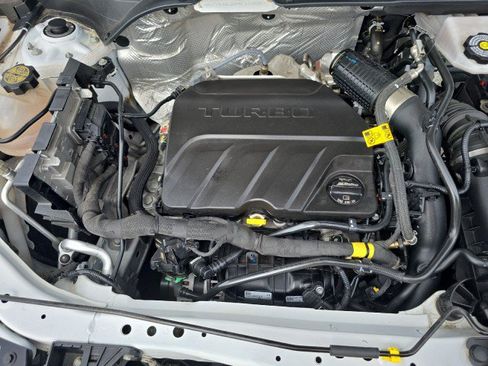 Used 2024 Chevrolet Trax ACTIV FWD image 43