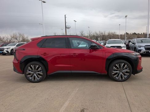 New 2026 Subaru Solterra image 2