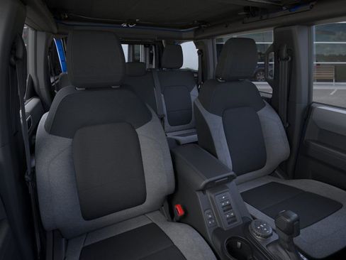New 2025 Ford Bronco Big Bend image 11