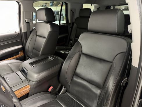 Used 2018 Chevrolet Tahoe Premier w/ RST Edition AWD/4WD image 24