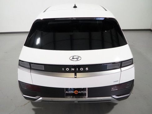 Used 2023 Hyundai Ioniq 5 AWD SEL image 6