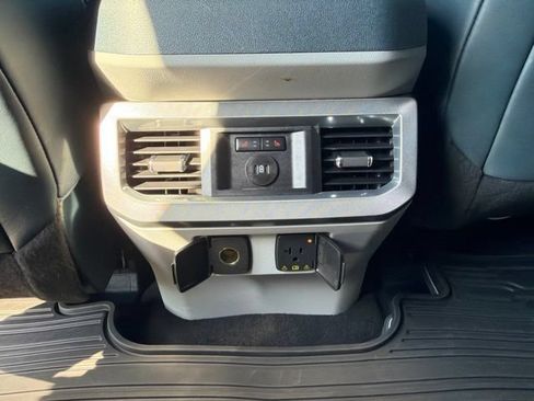 Used 2024 Ford F250 Limited w/ FX4 Off-Road Package AWD/4WD image 8