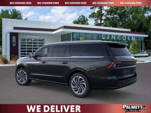 New 2026 Lincoln Navigator L Reserve AWD/4WD image 4