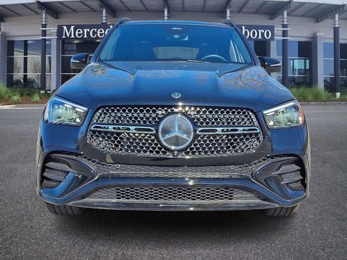 Used 2025 Mercedes-Benz GLE 350 4MATIC image 2