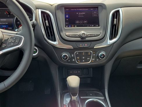 Certified 2024 Chevrolet Equinox LT w/ LPO, Floor Liner Package FWD image 30
