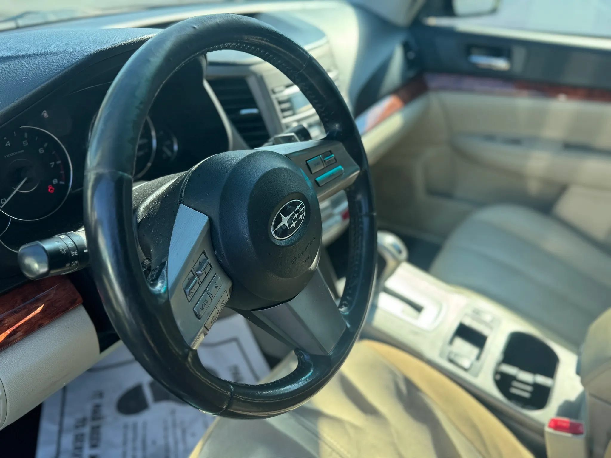 Used 2011 Subaru Outback 2.5i Limited AWD/4WD image 7