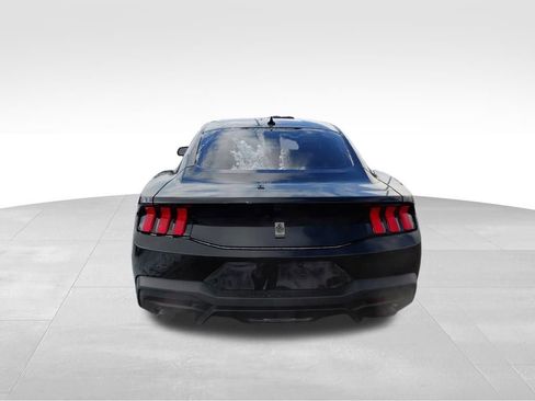 Used 2024 Ford Mustang Coupe image 13