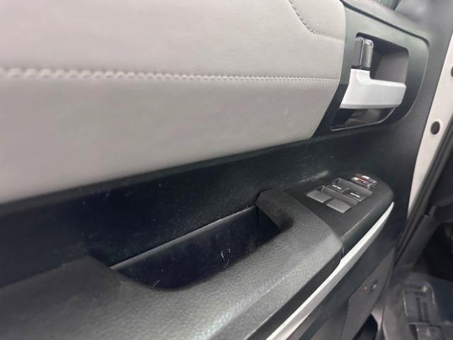 Used 2017 Toyota Tundra Limited w/ Limited Premium Package AWD/4WD image 14