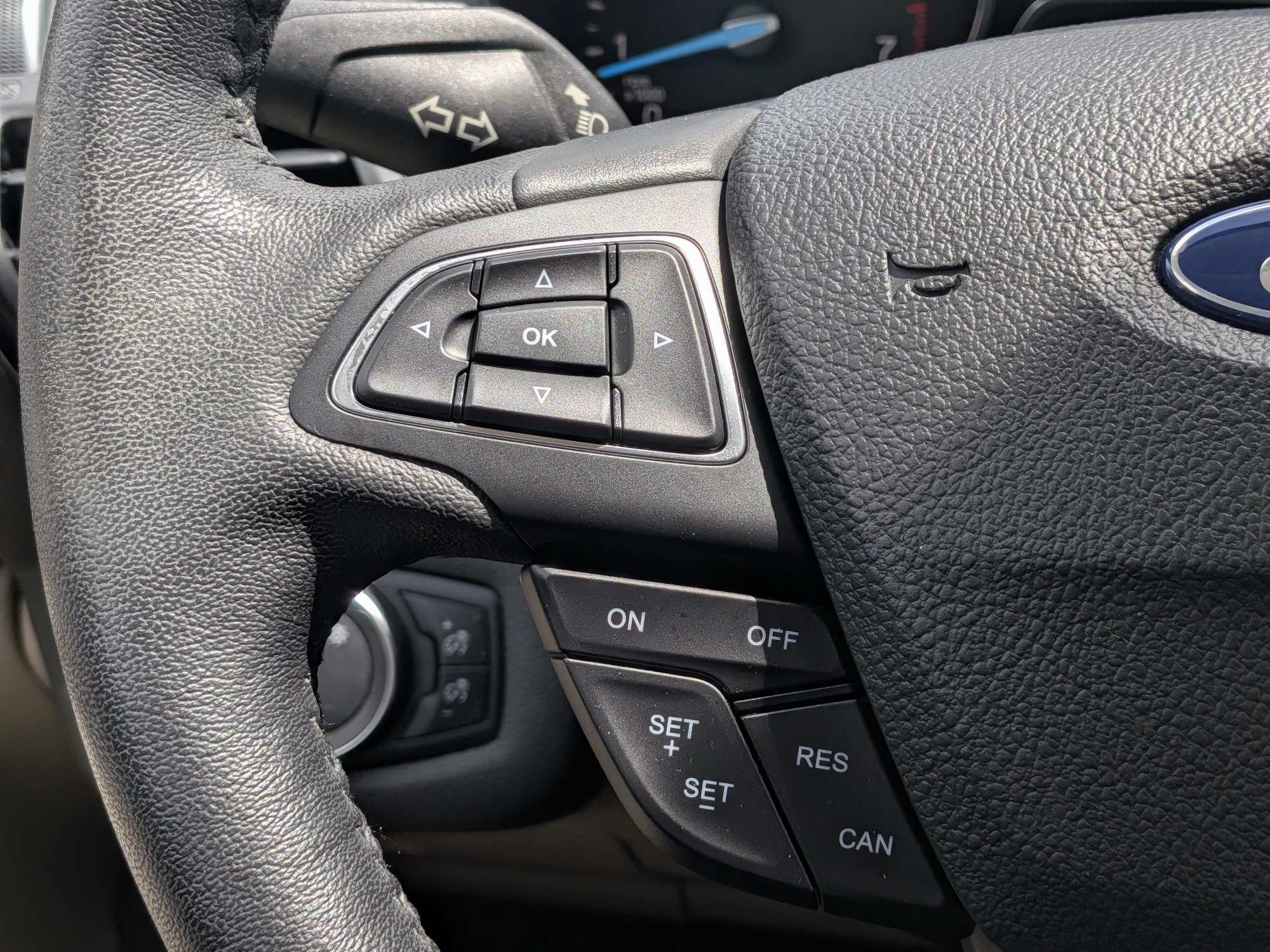 Used 2018 Ford Escape SEL FWD image 26