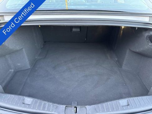 Used 2017 Lincoln MKZ Reserve image 10