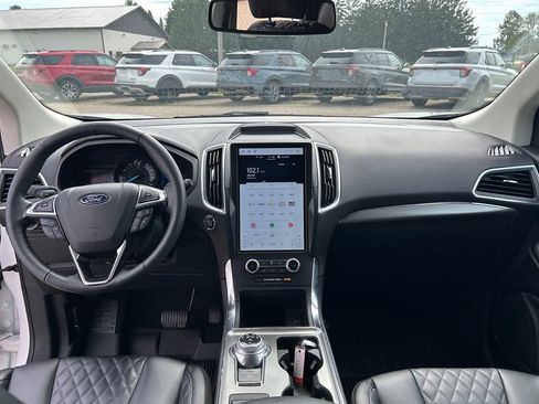 Used 2024 Ford Edge Titanium AWD/4WD image 14
