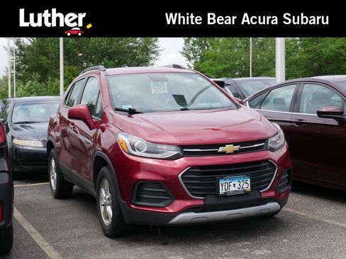 Used 2019 Chevrolet Trax LT w/ Driver Confidence Package AWD/4WD image 1
