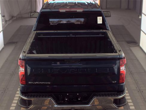 Used 2023 Chevrolet Silverado 1500 LT AWD/4WD image 6
