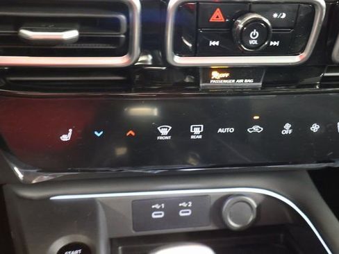 New 2026 Nissan Sentra SV w/ SV Convenience Package image 18