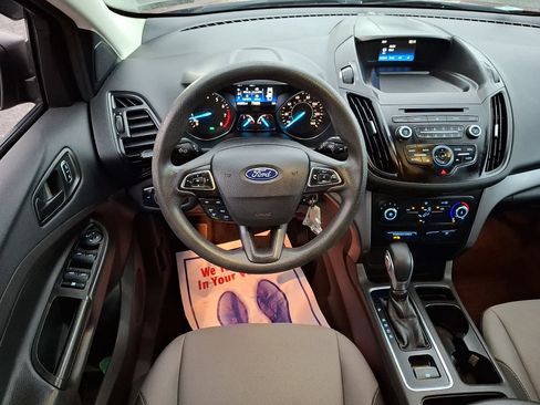 Used 2017 Ford Escape S FWD image 12
