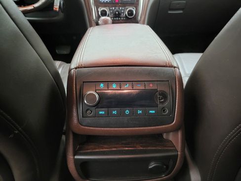 Used 2014 Buick Enclave Leather w/ Trailering Provision Package image 42
