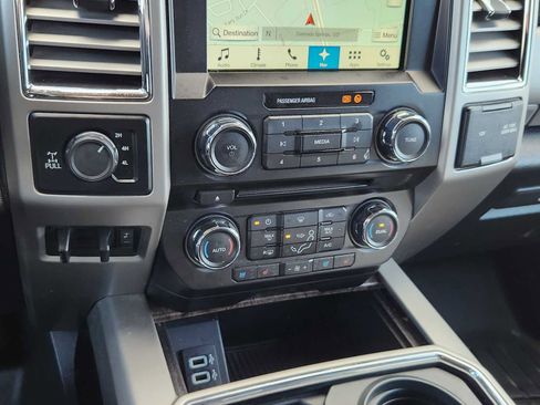 Used 2017 Ford F250 Lariat w/ Lariat Value Package image 23