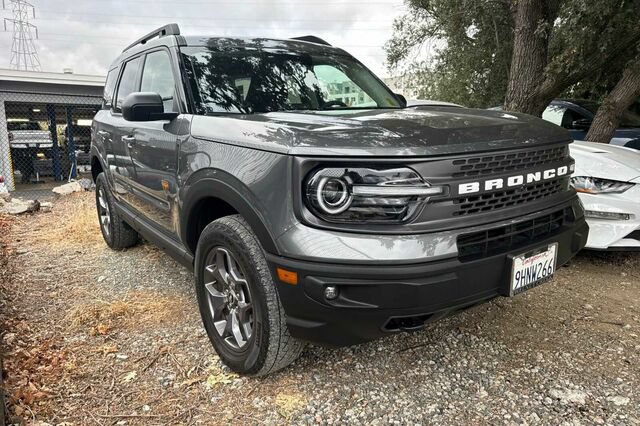 Used 2023 Ford Bronco Sport Badlands w/ Premium Package AWD/4WD image 2