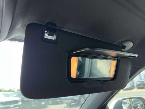 Used 2026 Chevrolet Equinox LT w/ Safety and Technology Package FWD image 33