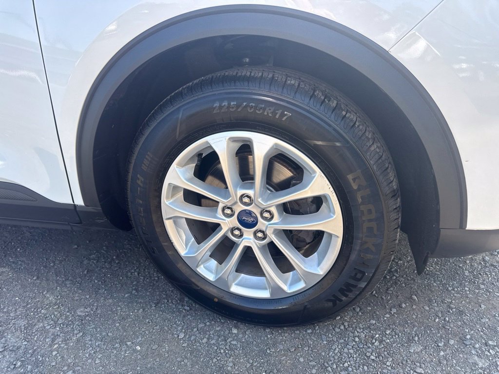 Used 2022 Ford Escape SE FWD image 28