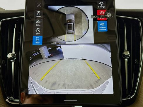 New 2026 Volvo XC60 B5 Plus w/ Protection Package image 14