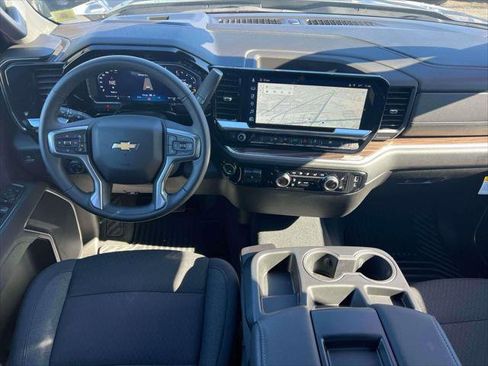 Used 2026 Chevrolet Silverado 1500 LT image 12
