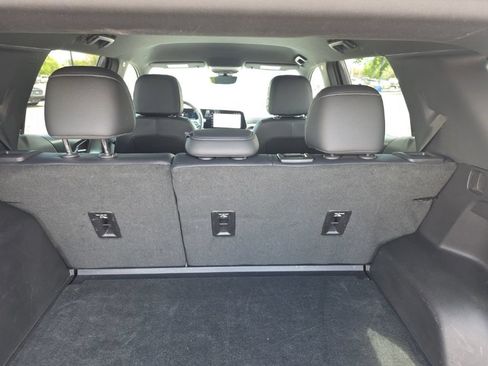 Certified 2025 Chevrolet Equinox LT w/ Convenience Package II FWD image 21