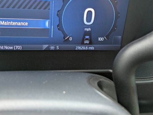 Used 2024 Ford F350 Platinum w/ FX4 Off-Road Package image 25