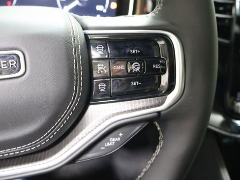 New 2026 Jeep Grand Wagoneer Summit image 29