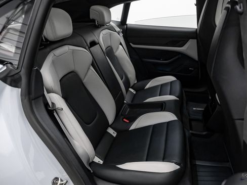 Used 2023 Porsche Taycan GTS w/ Premium Package image 68