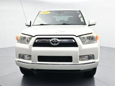 Used 2011 Toyota 4Runner Limited AWD/4WD image 3