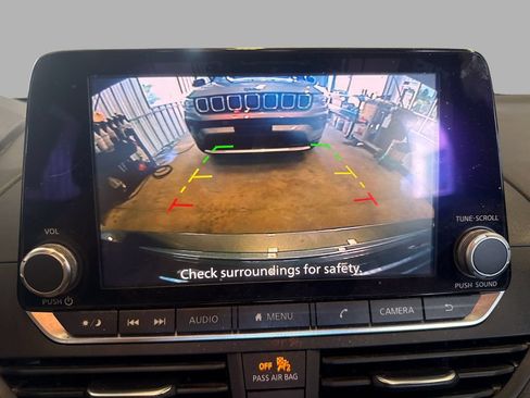 Used 2020 Nissan Altima 2.5 S AWD/4WD image 21