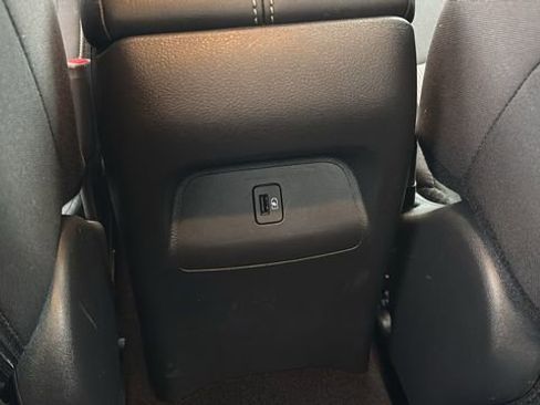 Used 2024 Nissan Sentra SV image 12