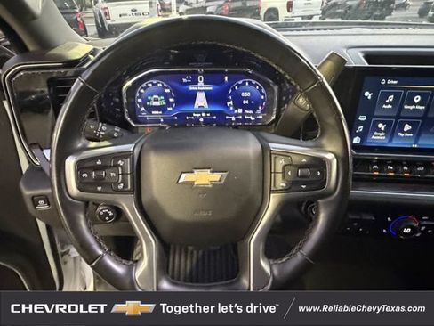 Used 2025 Chevrolet Silverado 1500 LT w/ Safety Package AWD/4WD image 13