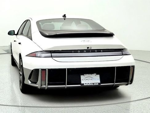 Used 2024 Hyundai Ioniq 6 SEL RWD image 6