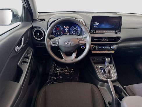 Used 2023 Hyundai Kona SEL w/ Convenience Package image 17