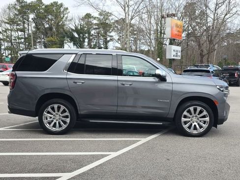 Used 2021 Chevrolet Tahoe Premier w/ Premium Package image 6