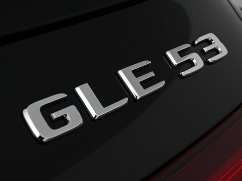 Certified 2025 Mercedes-Benz GLE 53 AMG 4MATIC image 28