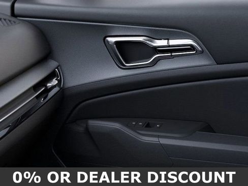 New 2026 Kia Sportage S image 25