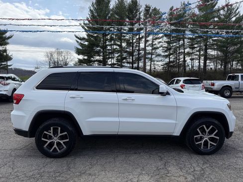 Used 2013 Jeep Grand Cherokee Laredo image 4