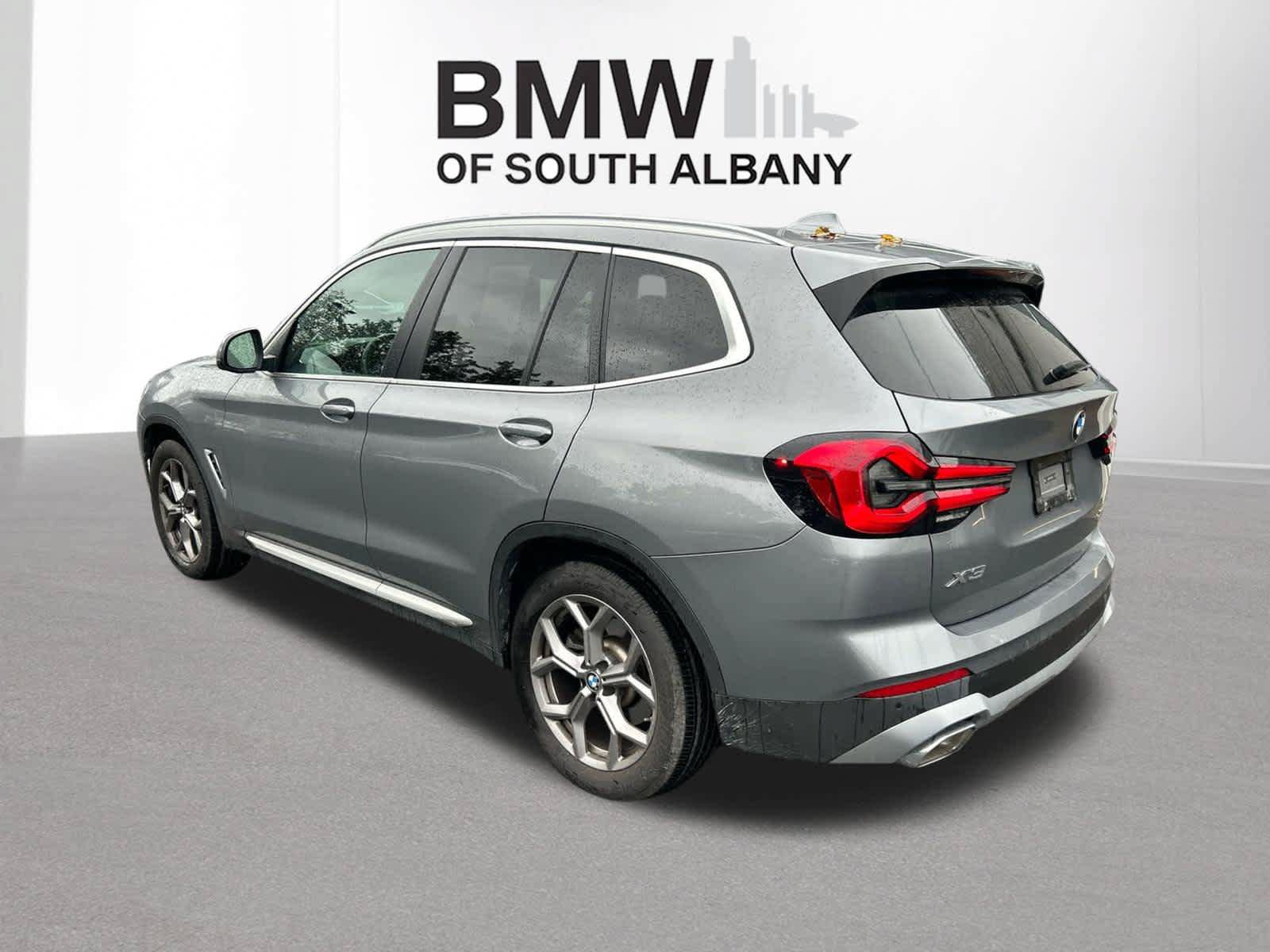 Used 2024 BMW X3 xDrive30i w/ Premium Package AWD/4WD image 5