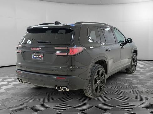 Used 2025 GMC Acadia Elevation w/ Elevation Premium Package image 3