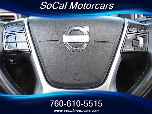 Used 2012 Volvo XC70 3.2 Premier image 15