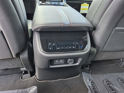 New 2026 Nissan Armada PRO-4X AWD/4WD image 16